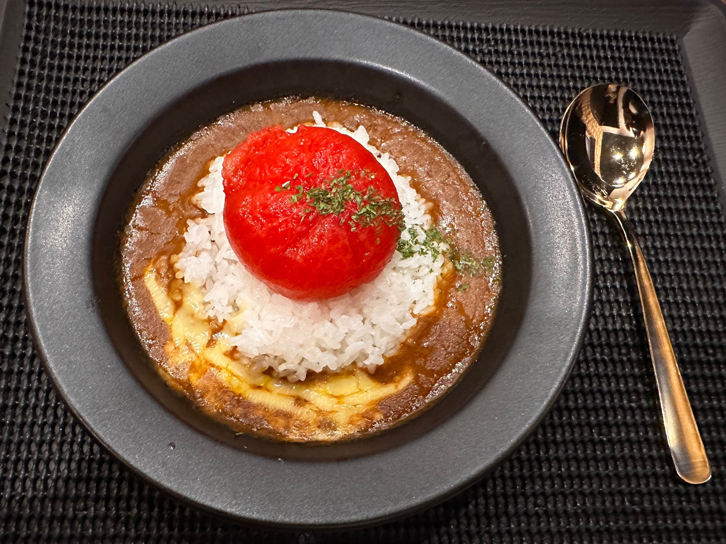 たまおばちゃんのおかんの隠れ家/カレーだしっ！四日市クロスポ店